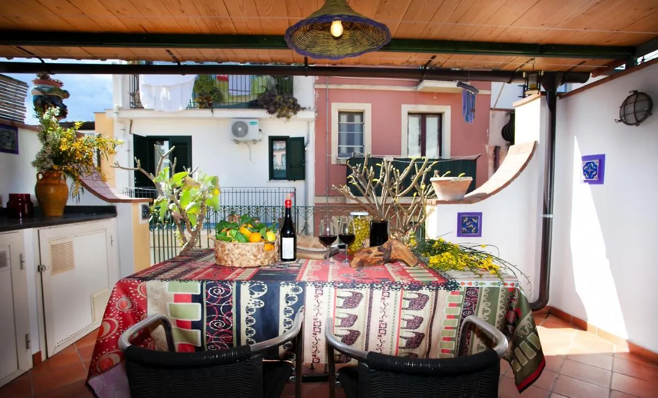 Mikittos Apartment Taormina Italy