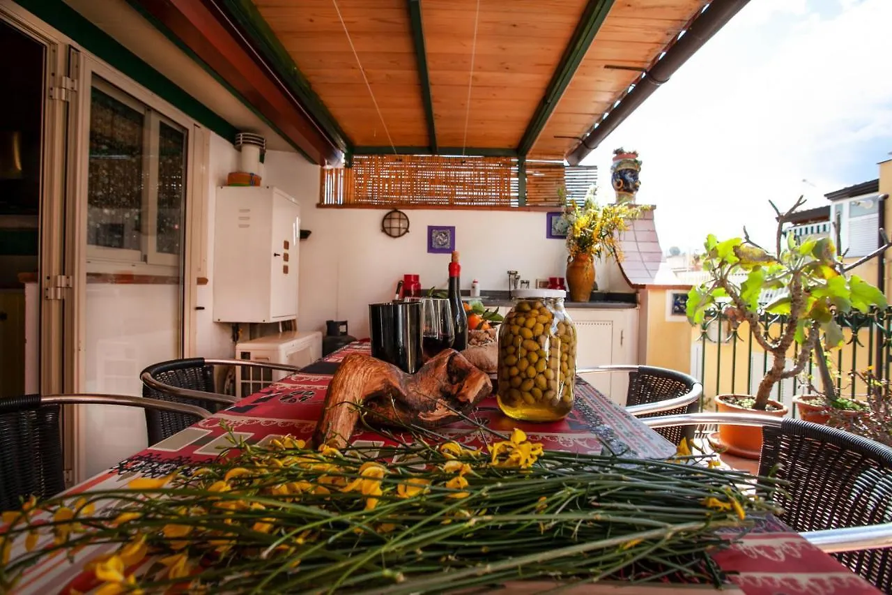 Mikittos Apartment Taormina Italy