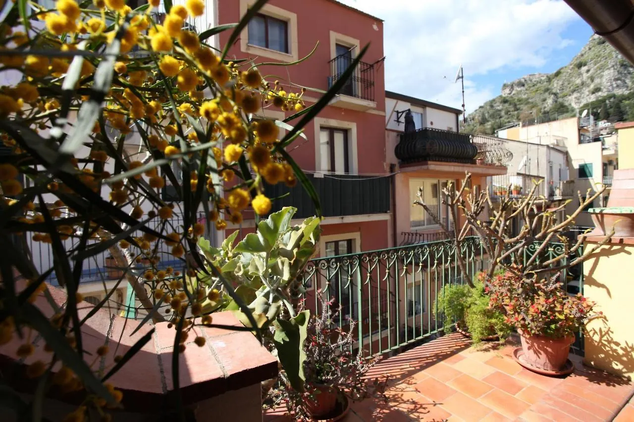Mikittos Apartment Taormina 0*,  Italy
